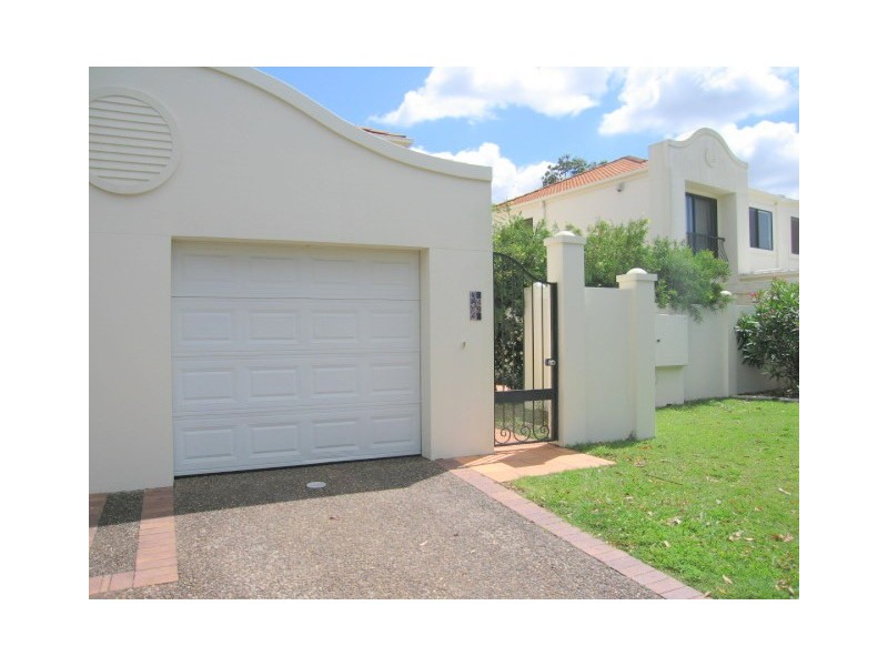 60 Caseys Rd, Hope Island QLD 4212