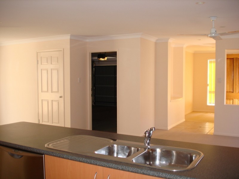 26 Prudence Crt, Carina QLD 4152