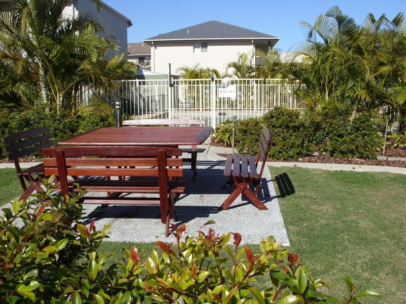 11 Pyranees Street, Calamvale QLD 4116