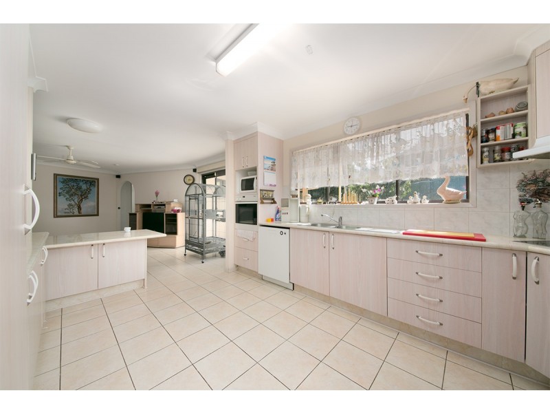 18 Dome street, Eight Mile Plains QLD 4113