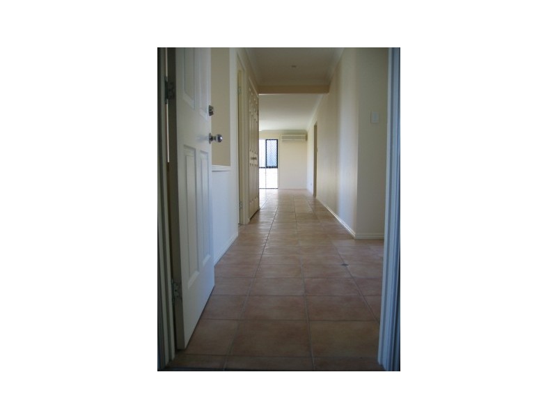 1/132  Kate Street, Carina QLD 4152