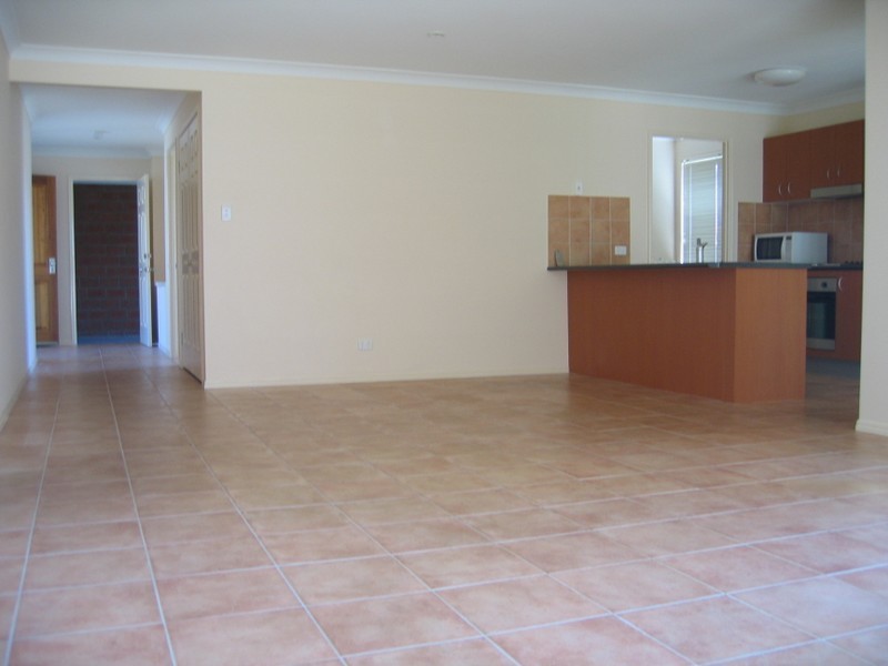 1/132  Kate Street, Carina QLD 4152