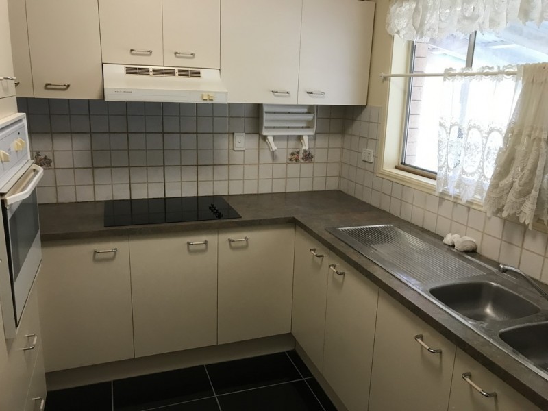 11 Lenore, Springwood QLD 4127