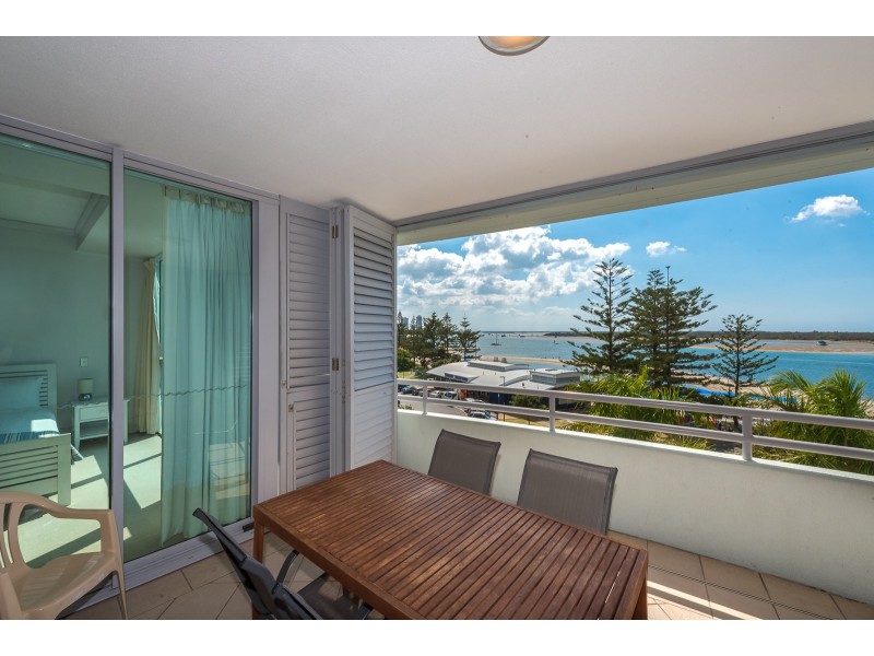 411/360 MARINE PARADE, Labrador QLD 4215