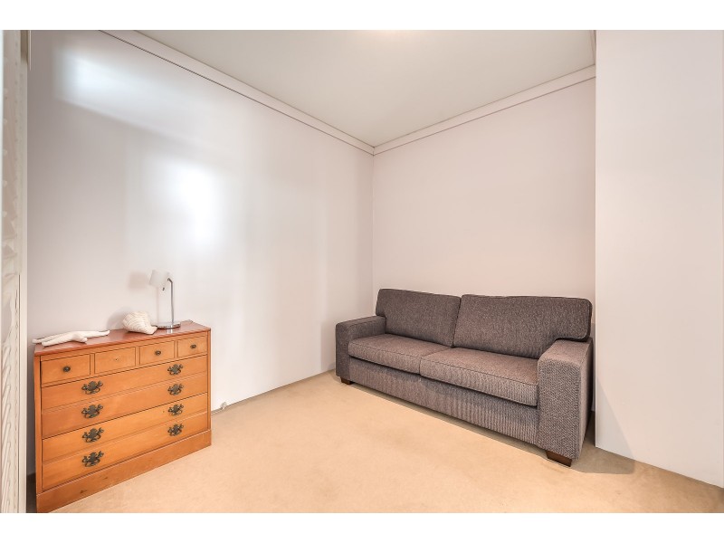 411/360 MARINE PARADE, Labrador QLD 4215