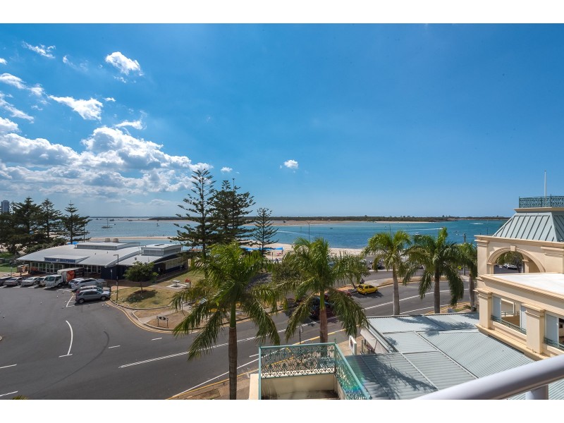 411/360 MARINE PARADE, Labrador QLD 4215