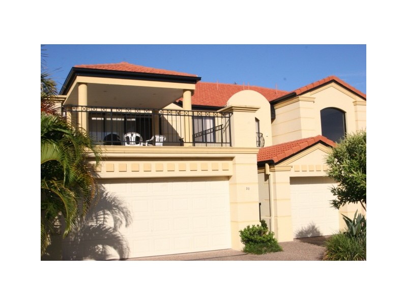 32/38 Casey’s Road, Hope Island QLD 4212
