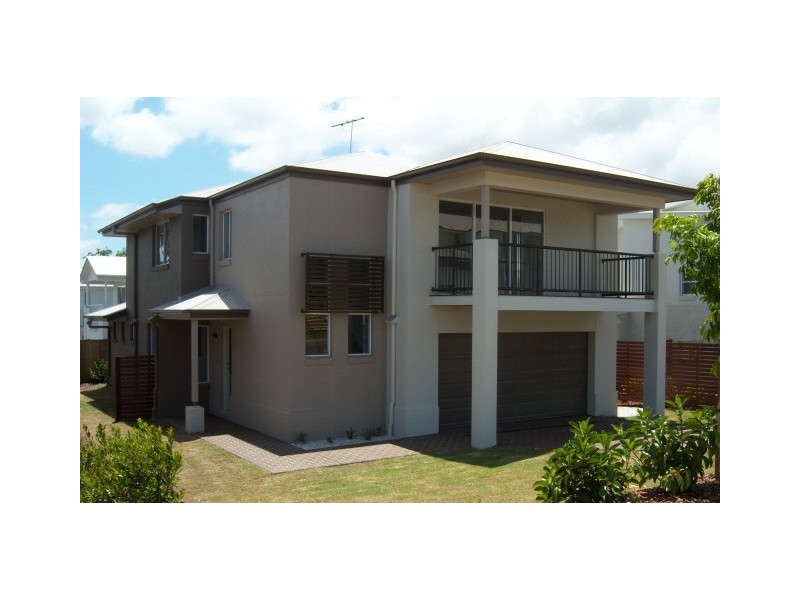 15 Lachlan Drive, Wakerley QLD 4154