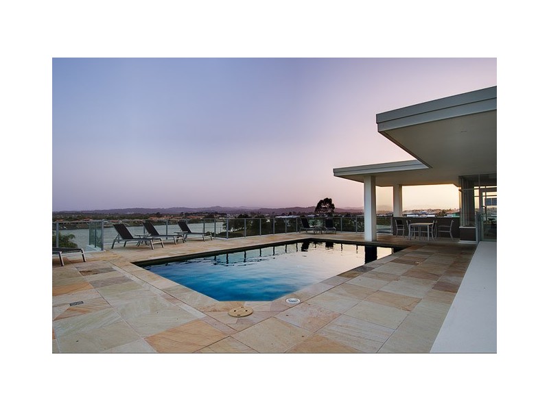 169/1-7 Moore’s Crescent, Varsity Lakes QLD 4227