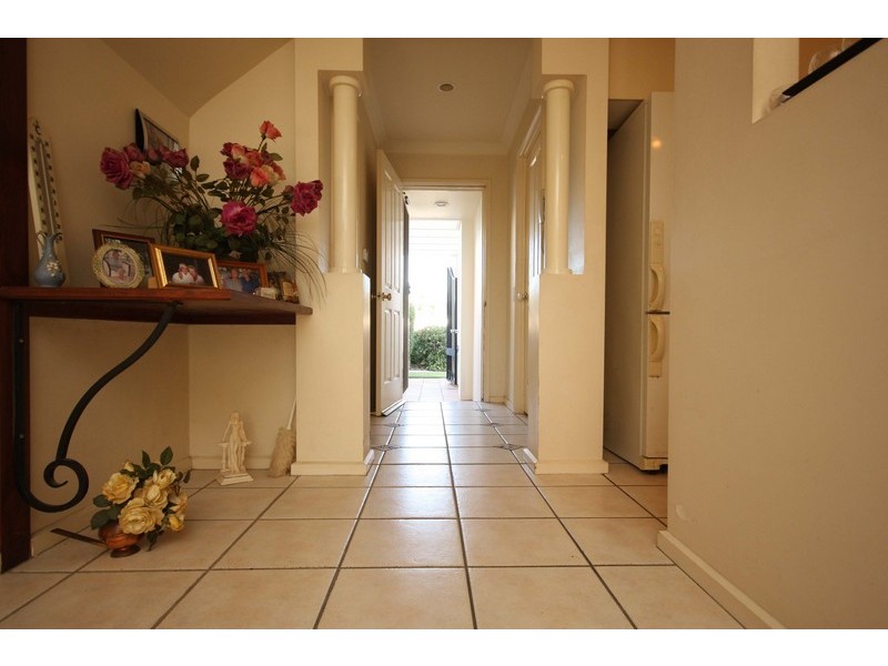 50/60 Caseys Rd, Hope Island QLD 4212