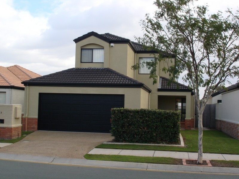 7 Charlotte St, Carina QLD 4152