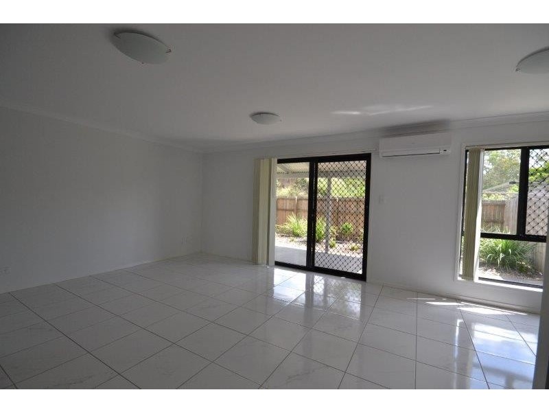 9 Milan Street, Forest Lake QLD 4078