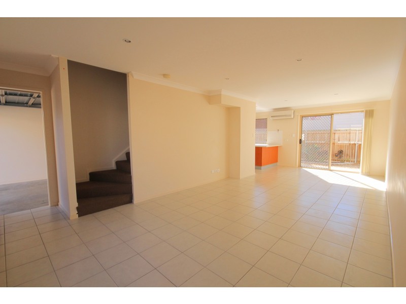 18/06 Canton Court, Manly West QLD 4179
