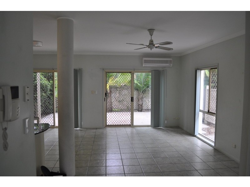 11/60 Caseys Rd, Hope Island QLD 4212