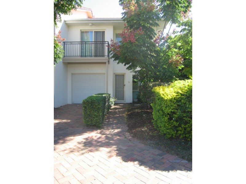 Hope Island QLD 4212