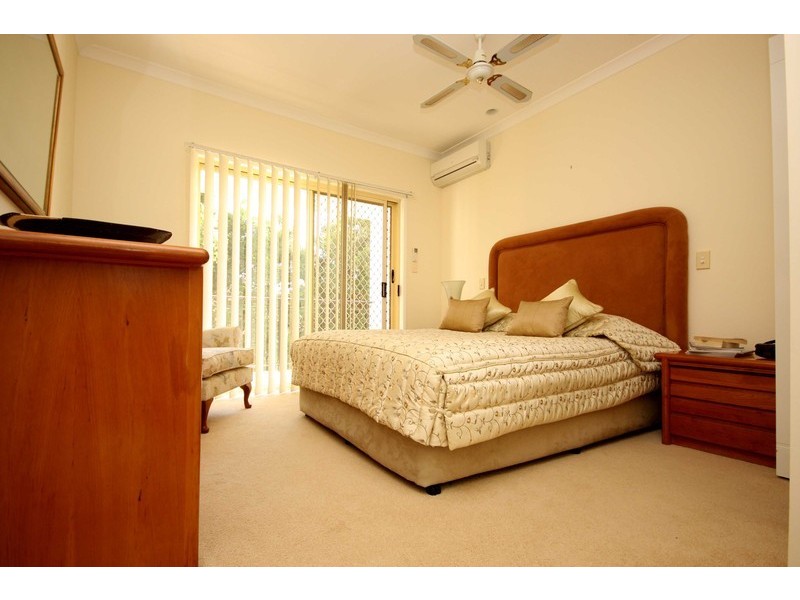 Hope Island QLD 4212