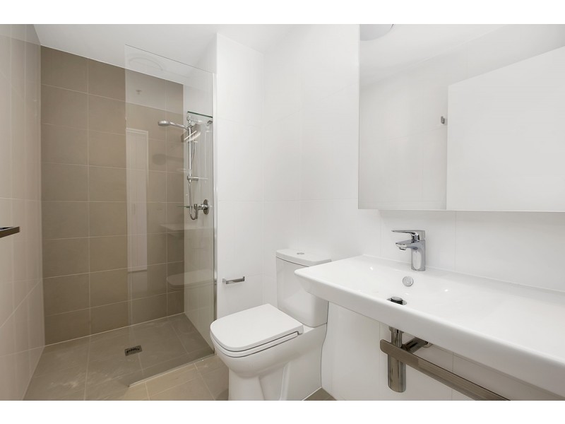 22 Railway Tce, Milton QLD 4064