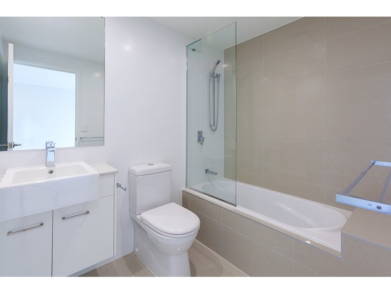 A301 13-15 Isedale Street, Lutwyche QLD 4030