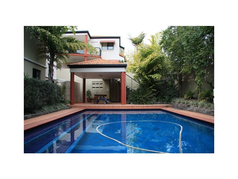 Greenslopes QLD 4120