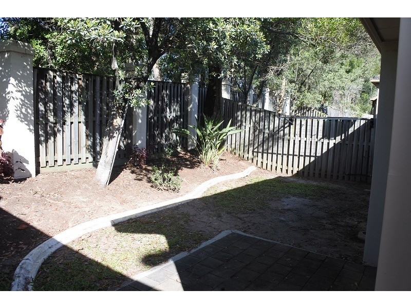 590 Pine Ridge Road, Coombabah QLD 4216