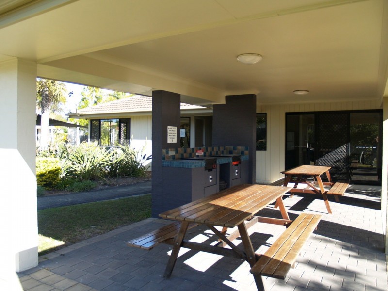 590 Pine Ridge Road, Coombabah QLD 4216