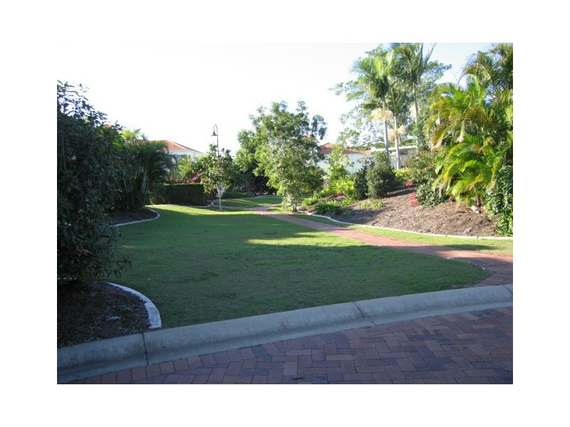 33/60 Caseys Rd, Hope Island QLD 4212