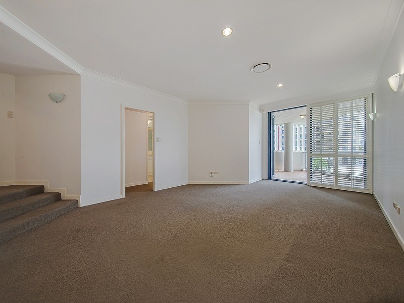 39/78 CAIRNS STREET, Kangaroo Point QLD 4169