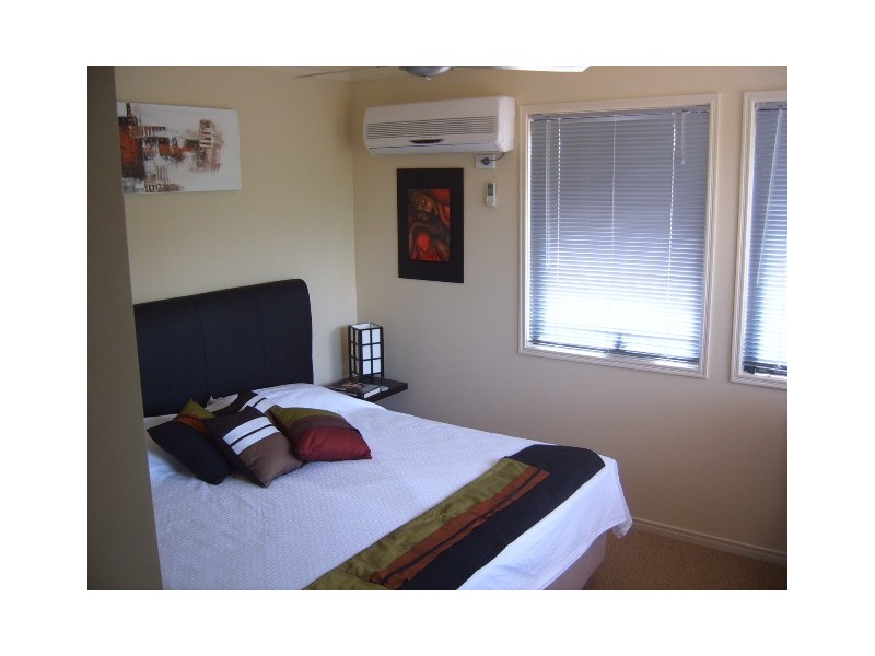 32/4 University Drive, Robina QLD 4226
