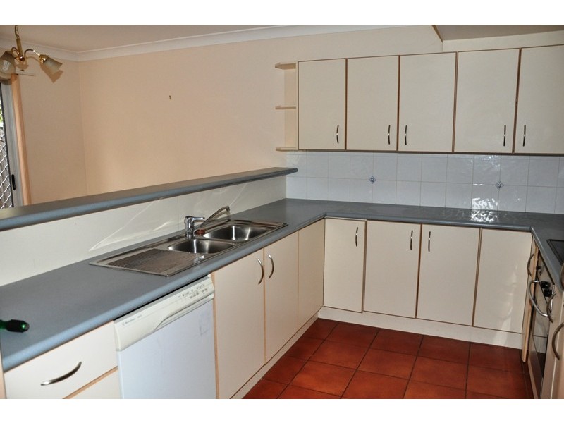 580 Seventeen Mile Rocks Rd, Sinnamon Park QLD 4073