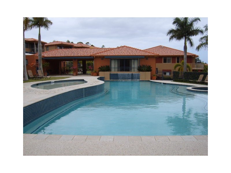 Robina QLD 4226