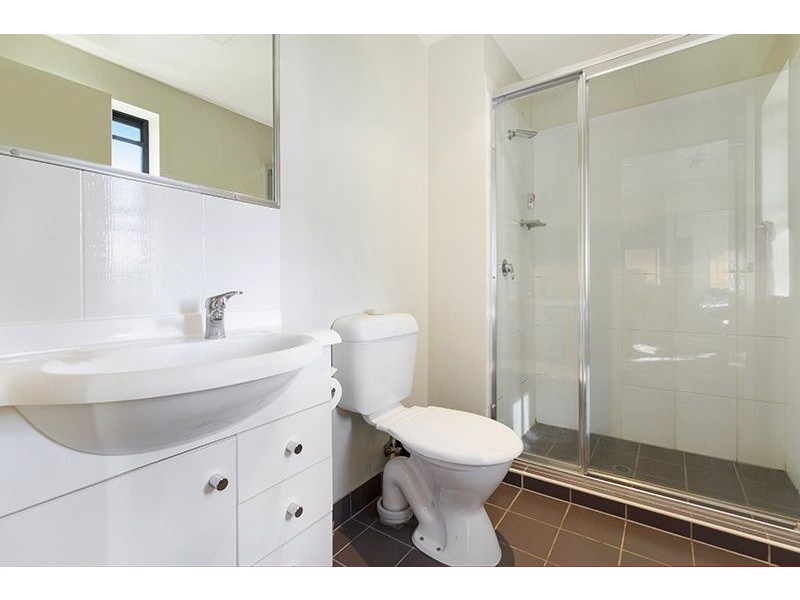 Unit  A / 1848 1848 Logan Road, Upper Mount Gravatt QLD 4122