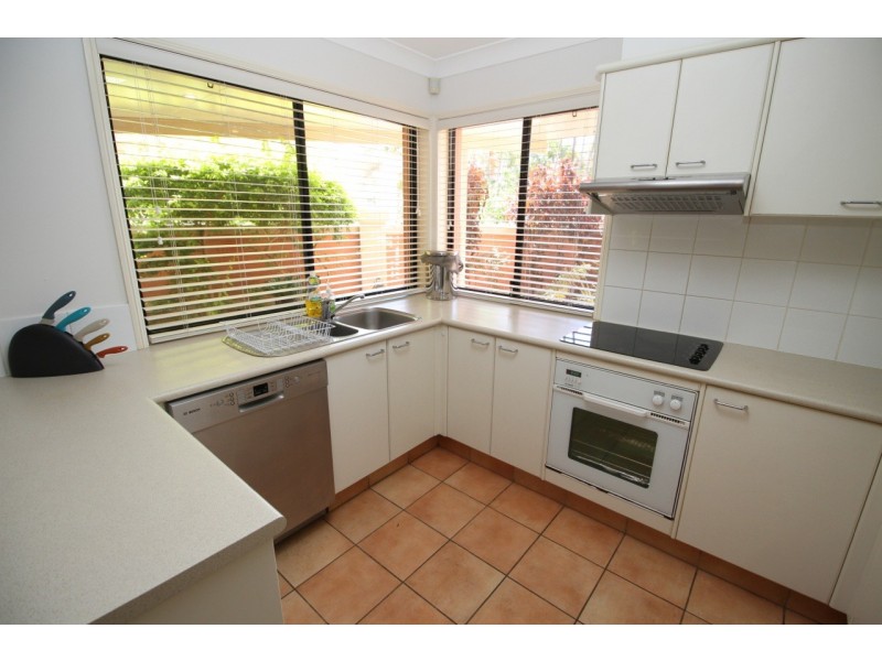 6 Harbourview Court, Cleveland QLD 4163