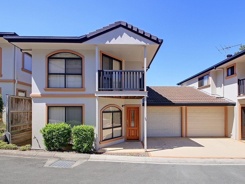 15/12 Greendale Way, Carindale QLD 4152