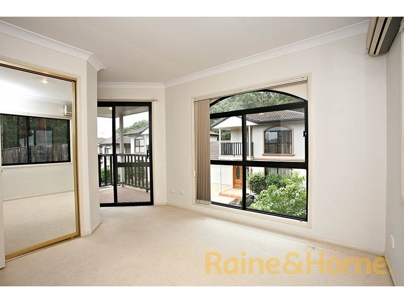 15/12 Greendale Way, Carindale QLD 4152
