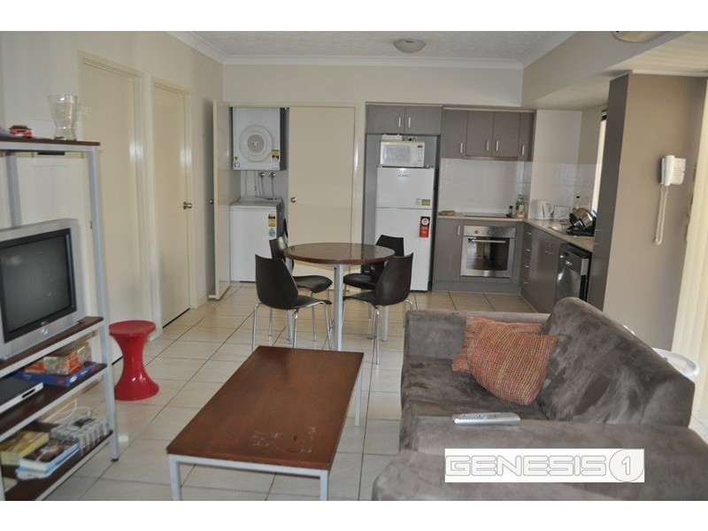 Unit  A / 1848 Logan Road, Upper Mount Gravatt QLD 4122
