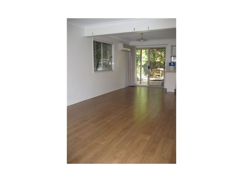 121 Golden Avenue, Calamvale QLD 4116