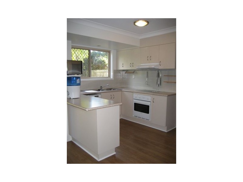 121 Golden Avenue, Calamvale QLD 4116