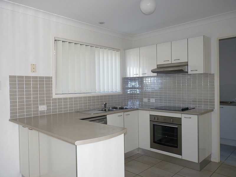 North Lakes QLD 4509