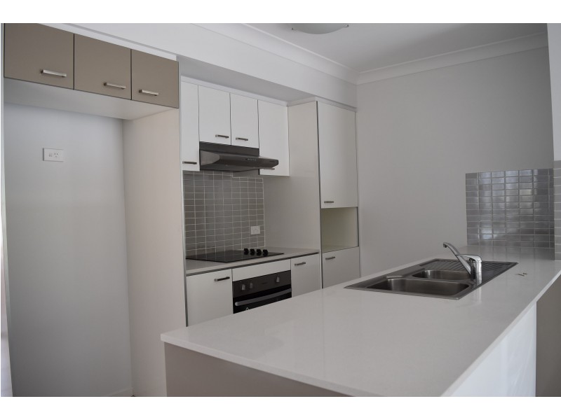 5/9 Milan Street, Forest Lake QLD 4078