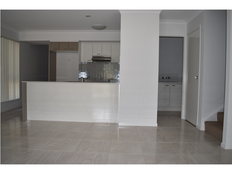 5/9 Milan Street, Forest Lake QLD 4078