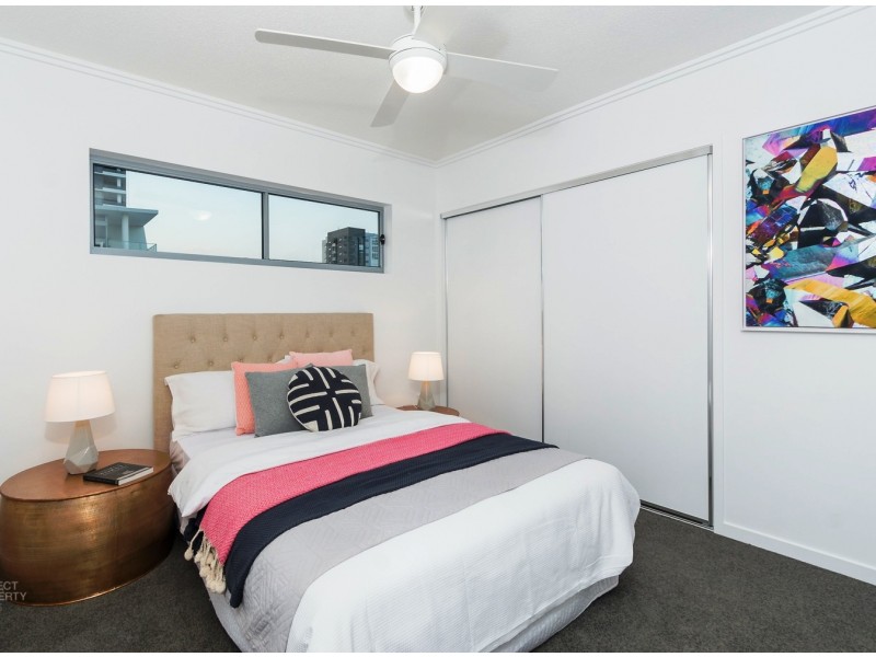 301/25 Walsh St, Milton QLD 4064