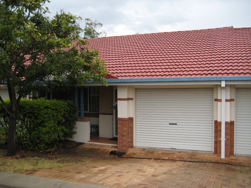 580 Seventeen Mile Rocks Rd, Sinnamon Park QLD 4073