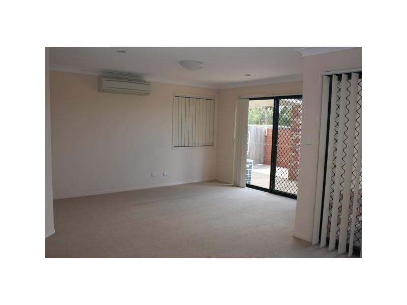 6/2 Prudence Crt, Carina QLD 4152