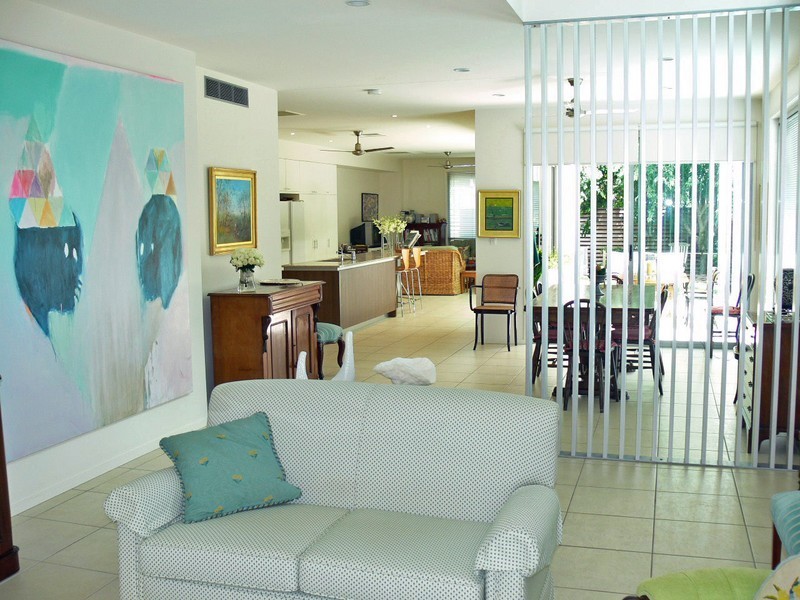 3 HOLLINS CRESCENT, New Farm QLD 4005