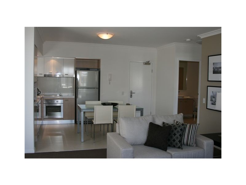 45/19 Lake Street, Varsity Lakes QLD 4227