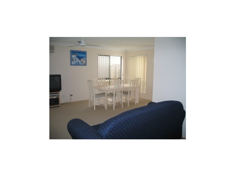 23 Charlotte, Carina QLD 4152