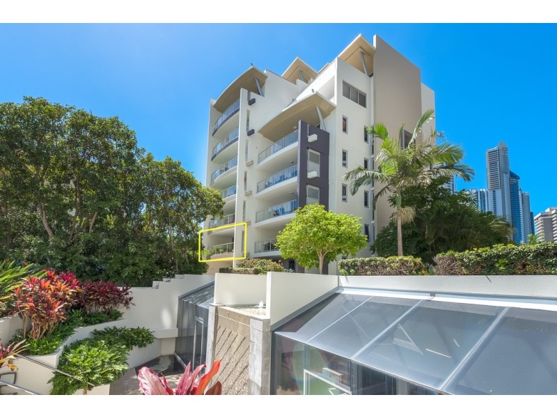 122/21 Cypress Ave, Surfers Paradise QLD 4217