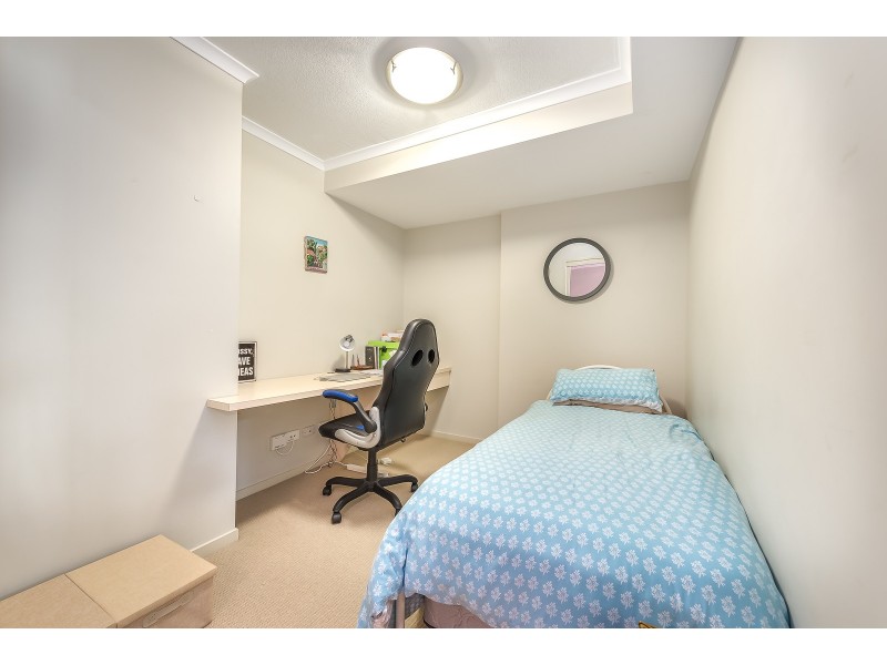 122/21 Cypress Ave, Surfers Paradise QLD 4217