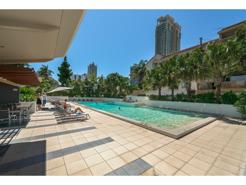 122/21 Cypress Ave, Surfers Paradise QLD 4217