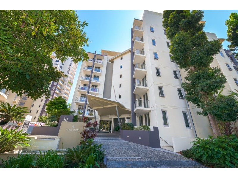 122/21 Cypress Ave, Surfers Paradise QLD 4217
